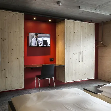 In One - / Swiss Lodge *