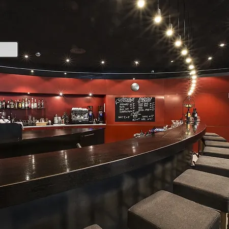 山林小屋 全能酒店 - 旅馆住宿/瑞士小屋