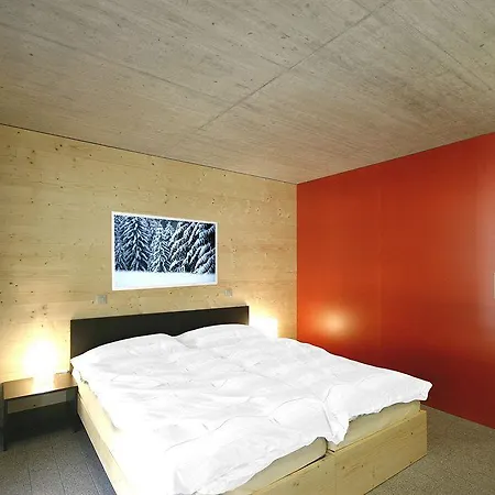 In One - / Swiss Lodge *