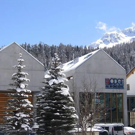 In One - / Swiss Lodge *