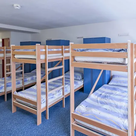 Lodge In One - / Swiss