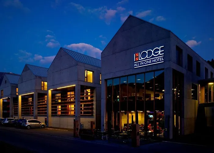 In One - / Swiss Lodge *