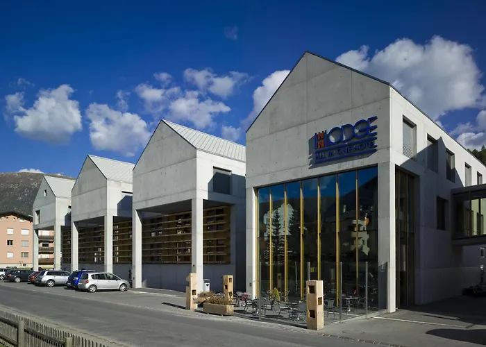 In One - / Swiss Lodge *