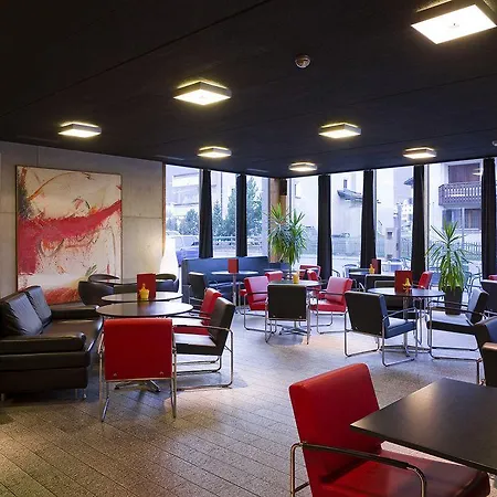 Lodge In One - / Swiss