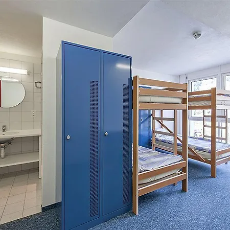 In One - / Swiss Lodge *