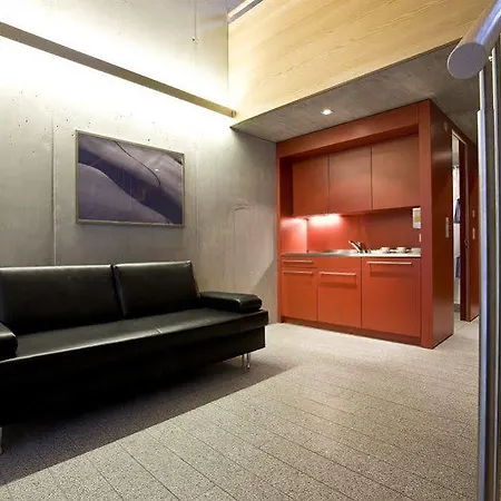 Lodge In One - / Swiss *